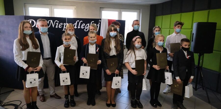 GMINNY KONKURS POEZJI I PIOSENKI PATRIOTYCZNEJ “DLA NIEPODLEGŁEJ”
