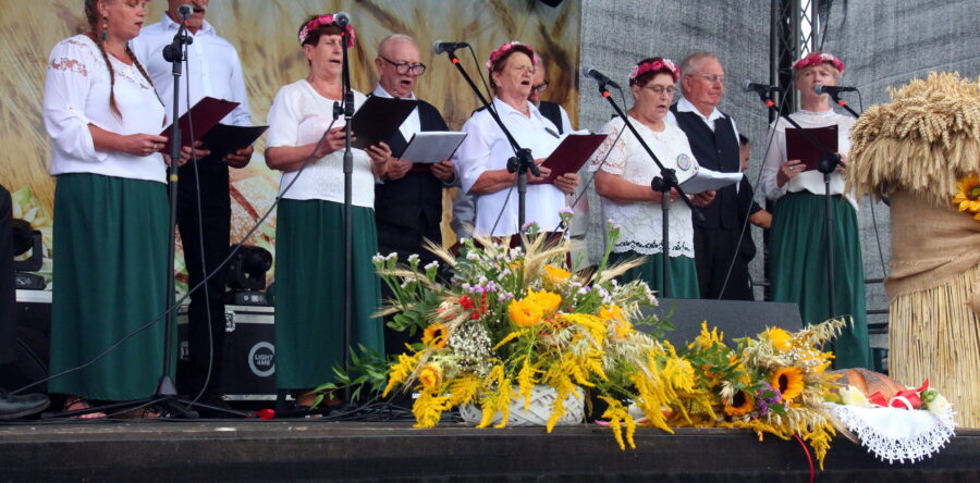 DOŻYNKI GMINNO_PARAFIALNE SWIĘCIEC-JABŁKÓW