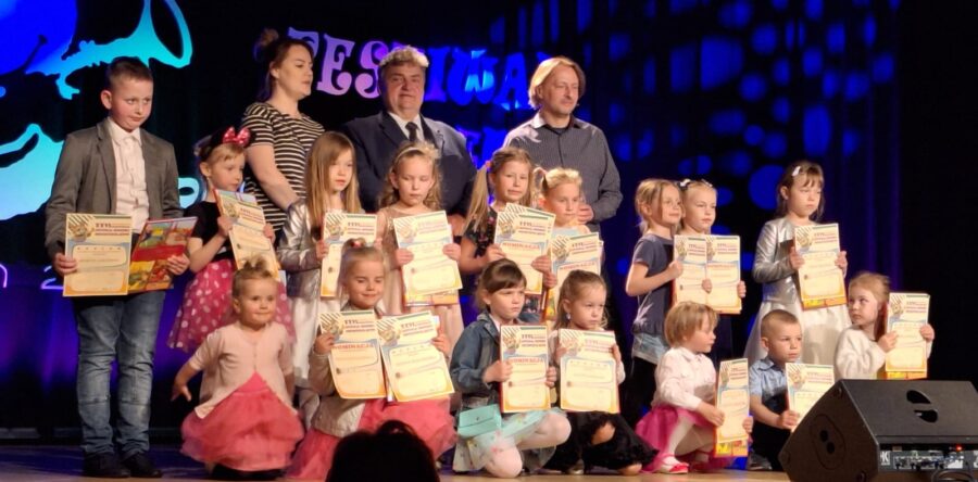 FESTIWAL PIOSENKI PRZEDSZKOLNEJ CZERWONAK 2023
